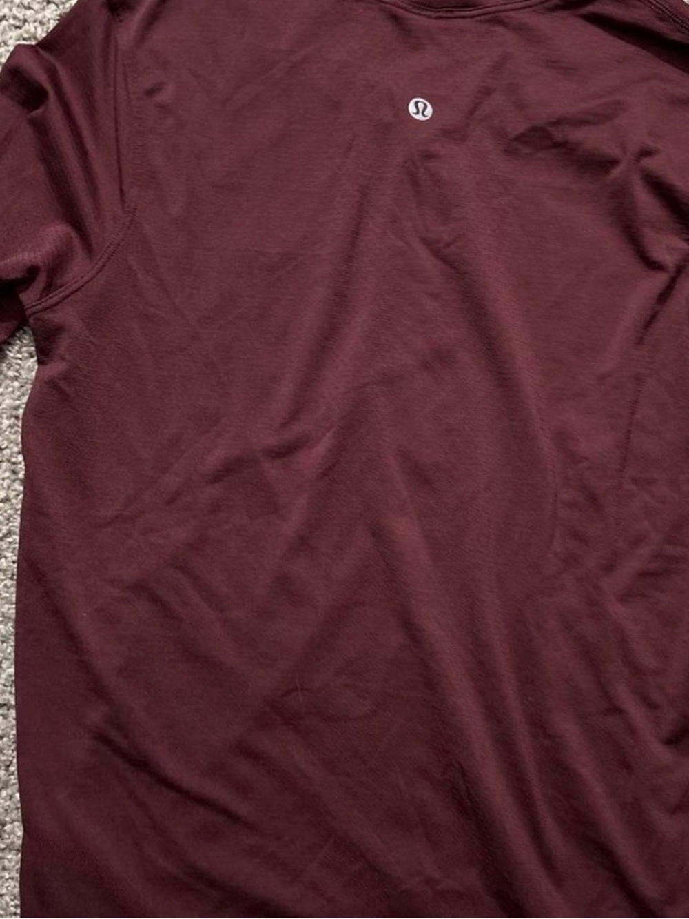 lululemon athletica Women’s Maroon Long Sleeve Shirt